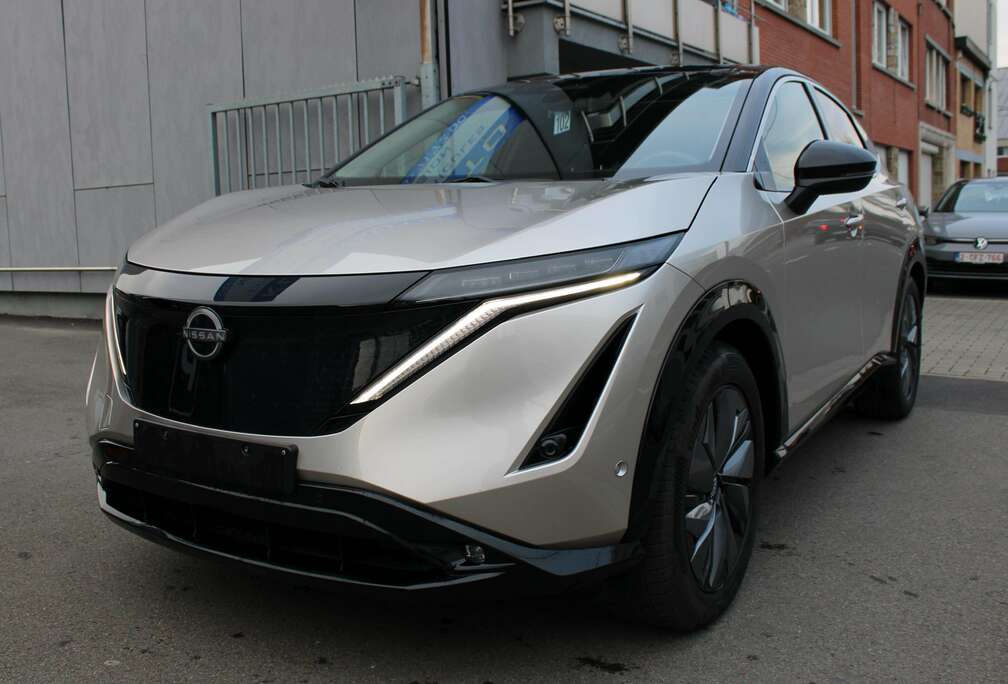 Nissan 63 kWh + TOIT PANORAMIQUE +++