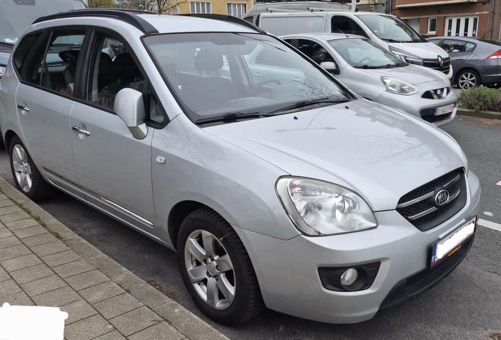 Kia 2.0L 145 5pl Executive