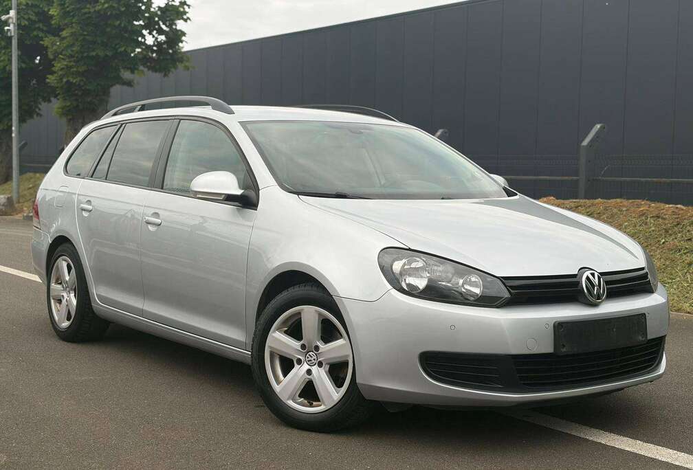 Volkswagen Volkswagen Golf break 1.6 TDI * Année 2011 Euro 5 * 219.000 Km * POUR PROFESSIONNEL OU EXPORT (0492436959)