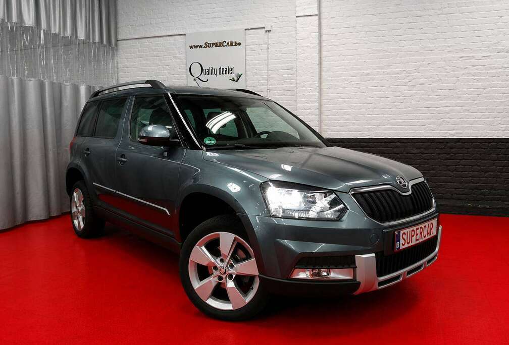 Skoda Yeti 1.4 TSI * CAMERA * CAPT ARR * BLTHT * A/C * 220X60 MOIS *CARNET D\'ENTRETIEN COMPLET DERNIER ENTRETIEN A 72000 KM