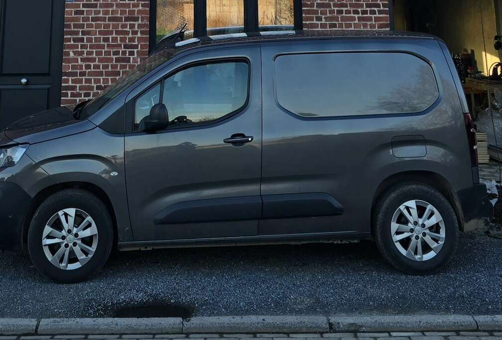 Peugeot 1.5 BlueHDi L1 STD Heavy Grip S/S(EU6.2)