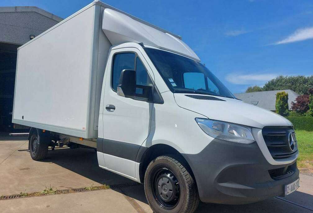 Mercedes-Benz 317 Meubelbak koffer automaat  (35000+btw)