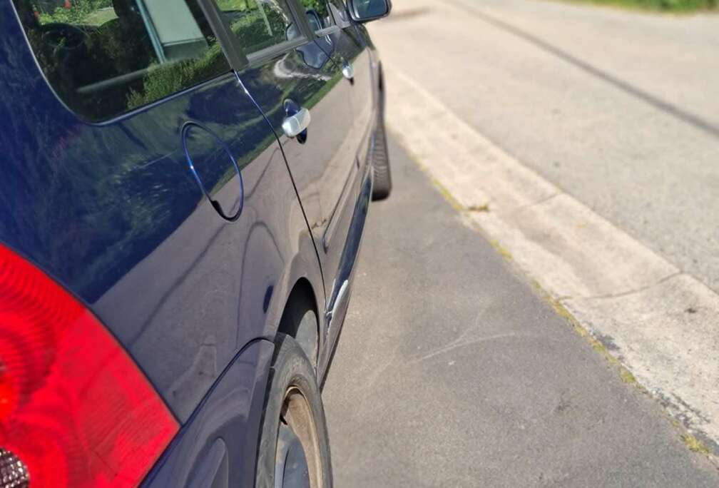 Peugeot 1.6i 16v Pack