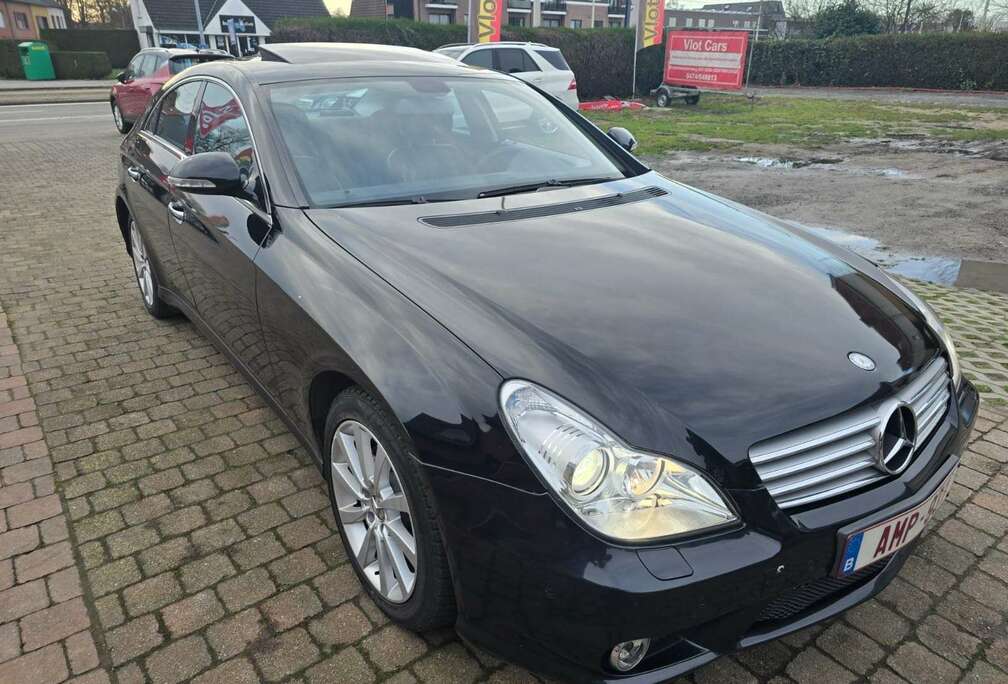 Mercedes-Benz Amg Pack / first Owner  Start & drive perfect