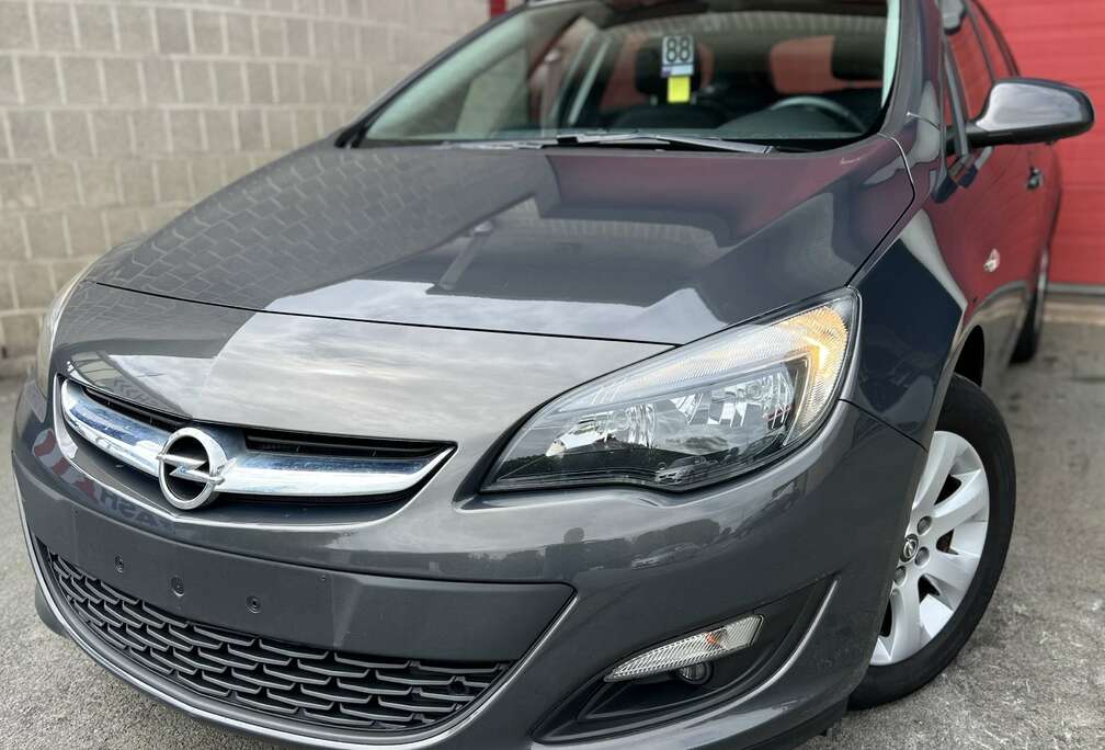Opel Sports Tourer 1.4i Enjoy + CAR-PASS + CLIM