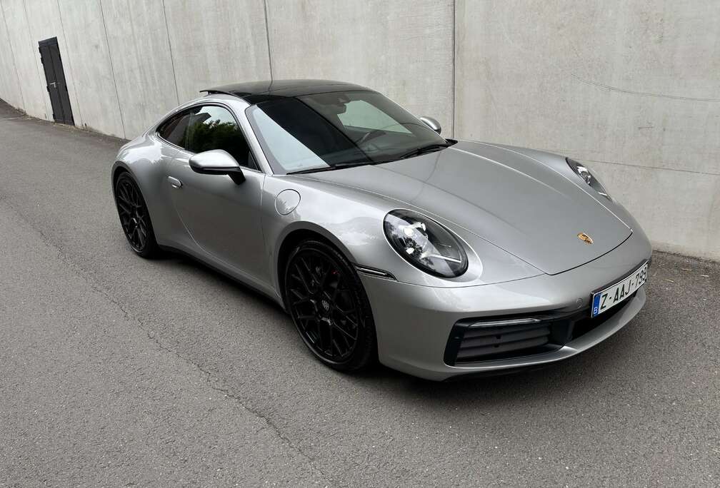 Porsche (911)carrera 3.0 Turbo/Sport Exhaust/ full options