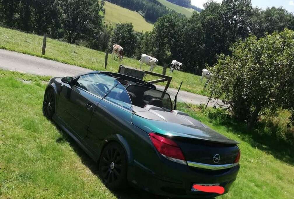 Opel TwinTop 1.6i Cosmo(kit irmscher)