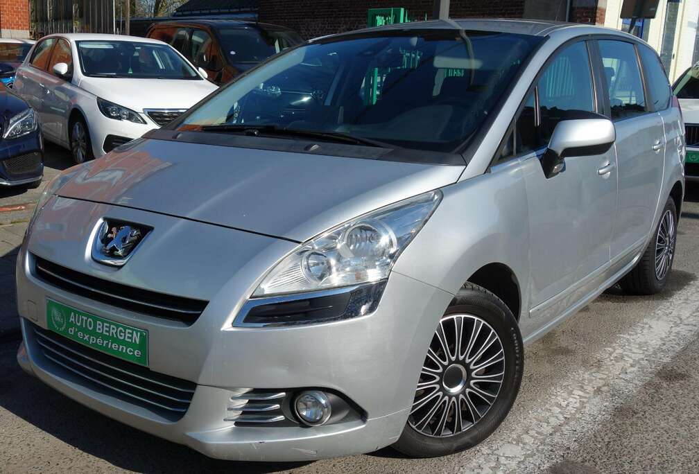 Peugeot 5008 1.6 HDi Family FAP**CLIM**GPS**CARNET**
