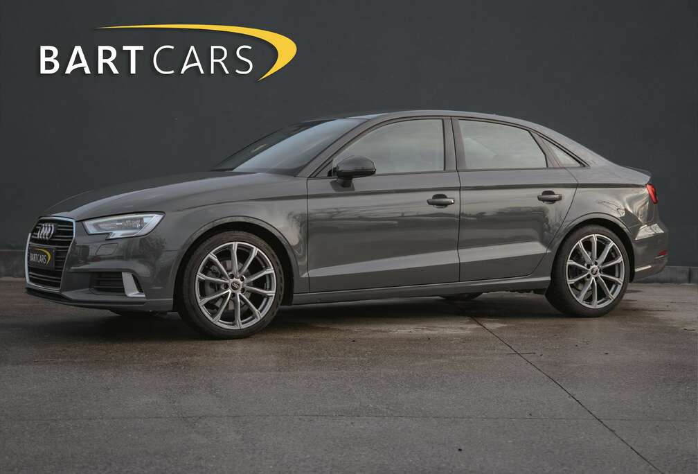 Audi 30 TSFI Berline