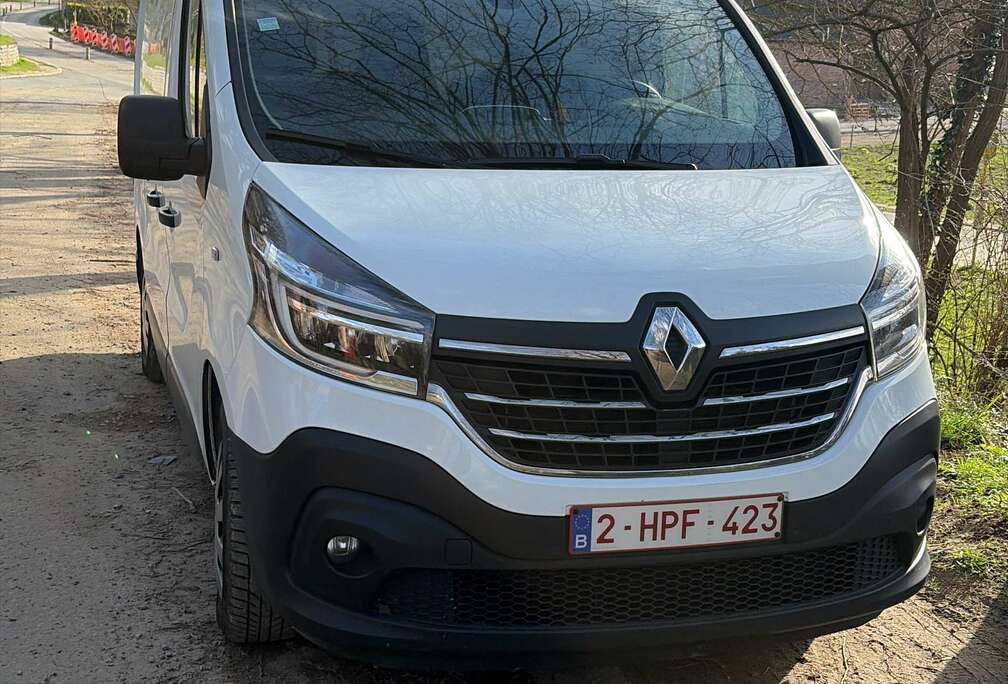 Renault Trafic 2.0 dCi 29 L2H1 Grand Confort EDC