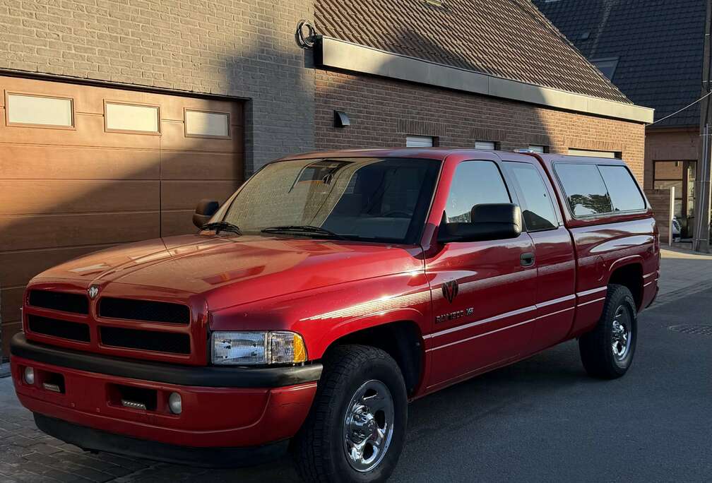 Dodge OLDTIMER + LPG / 1500 5.2 Magnum Laramie SLT