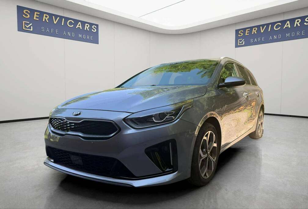 Kia @ SERVICARS FLEURUS - Ceed SW 1.6 GDi PHEV Sense DCT - Hybride - GARANTIE 12 MOIS