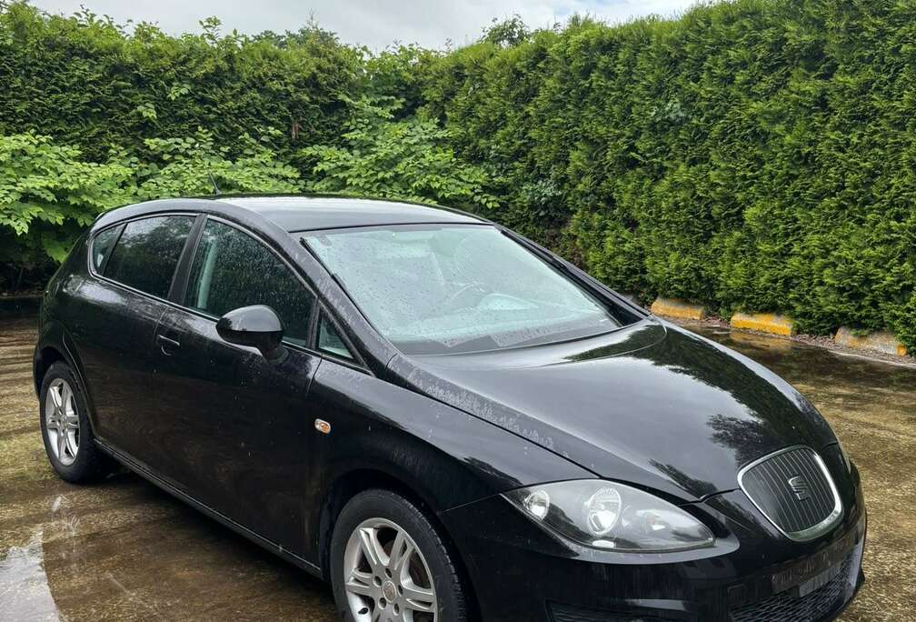 SEAT 1.6 CR TDi Sport DPF