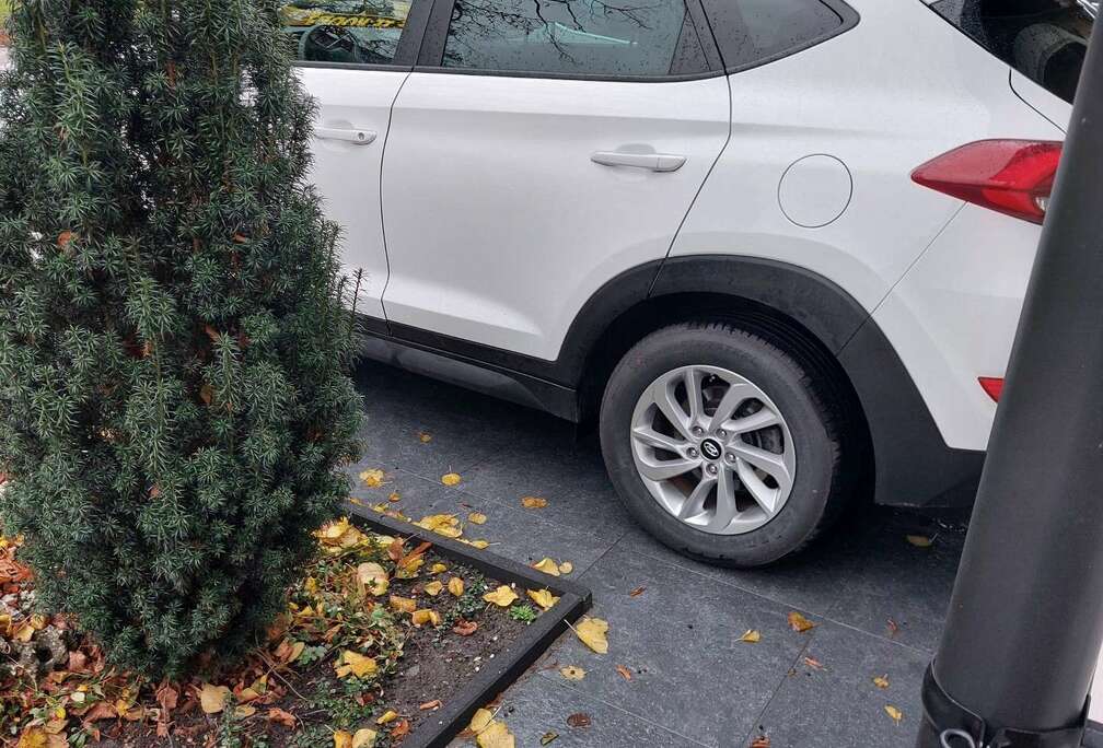 Hyundai 1.6 Turbo 2WD Navi