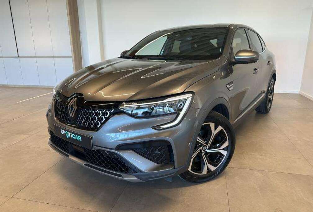 Renault 1.6 E-TECH MHEV Techno