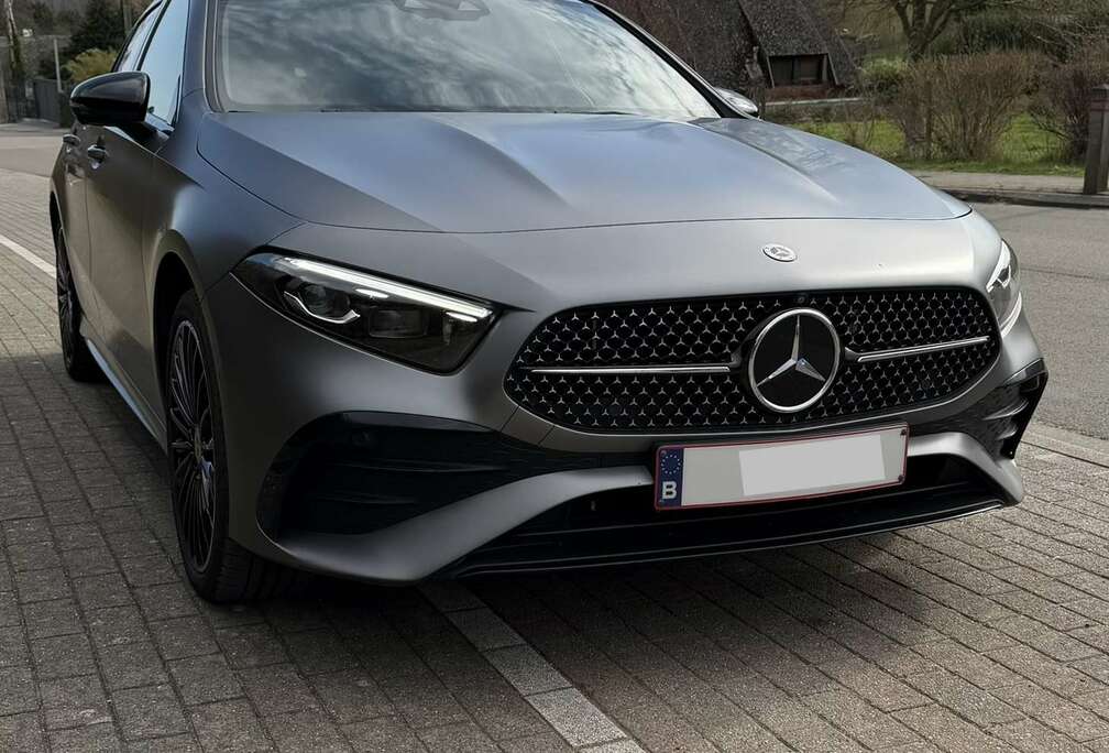 Mercedes-Benz e PHEV AMG Line (160 kW)