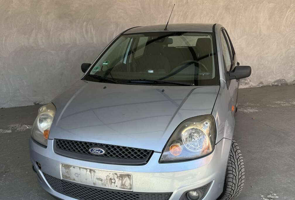 Ford 1.3i Ambiente