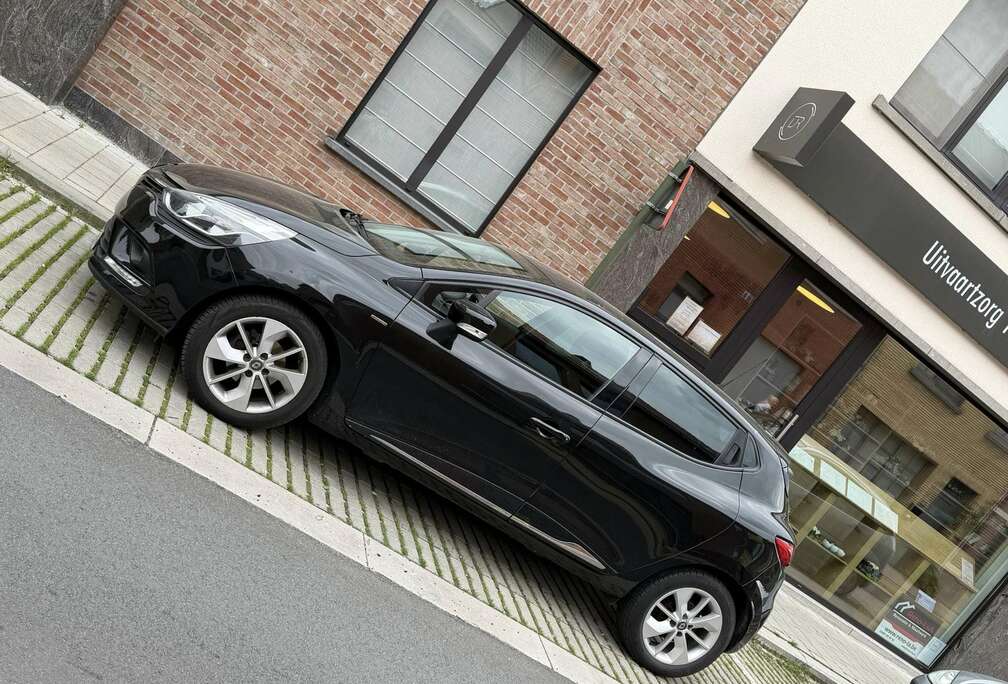 Renault 1.2 TCe Energy Initiale Paris EDC
