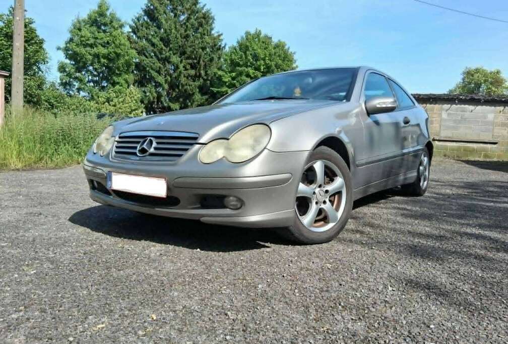 Mercedes-Benz C 230 Coupe Sport Kompressor