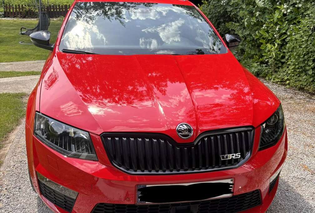 Skoda SW RS 2.0 TFSI DSG