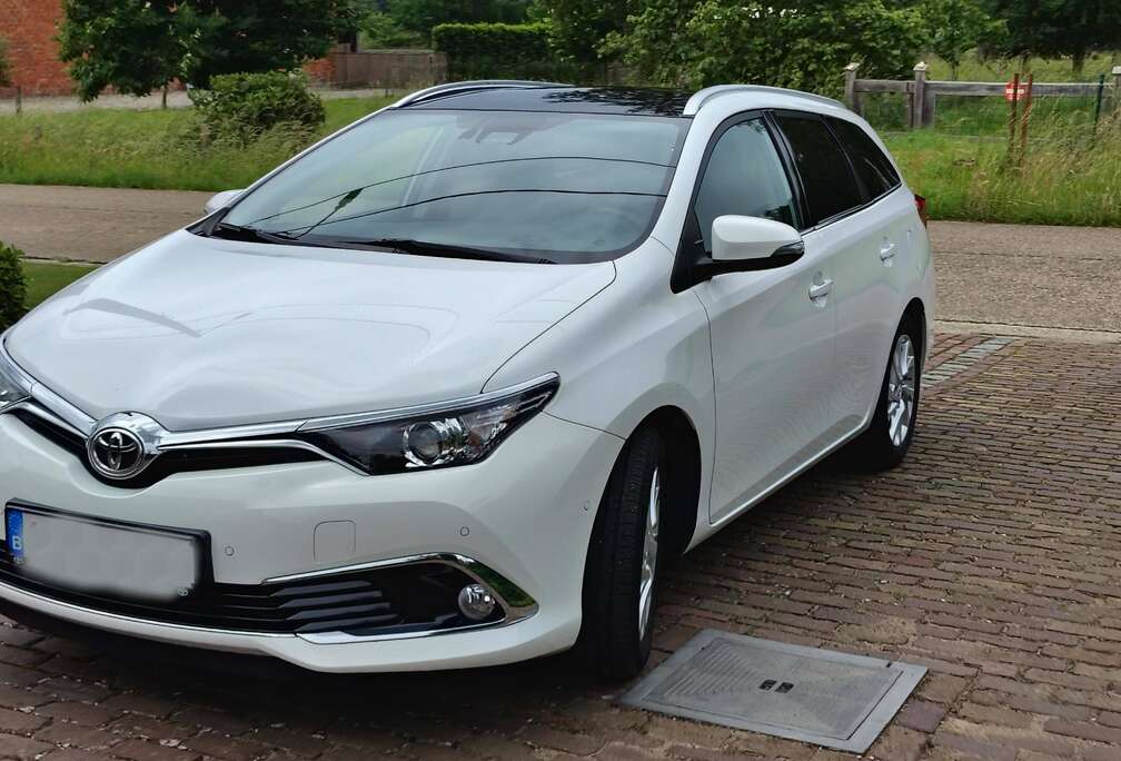 Toyota Auris SW 1.2 Turbo Lounge Multidrive S