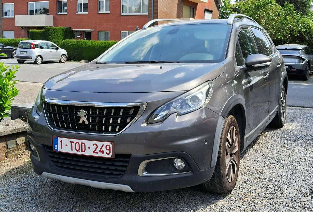 Peugeot 2008 1.2 PureTech Allure S