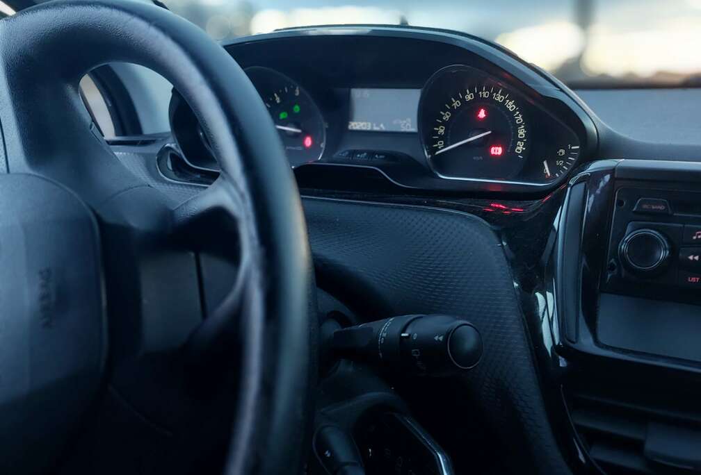 Peugeot 2008 1.4 HDi Active