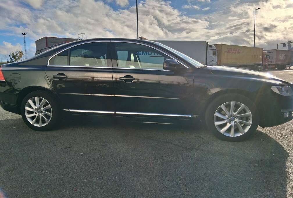 Volvo 2.0 D4 Summum Geartronic