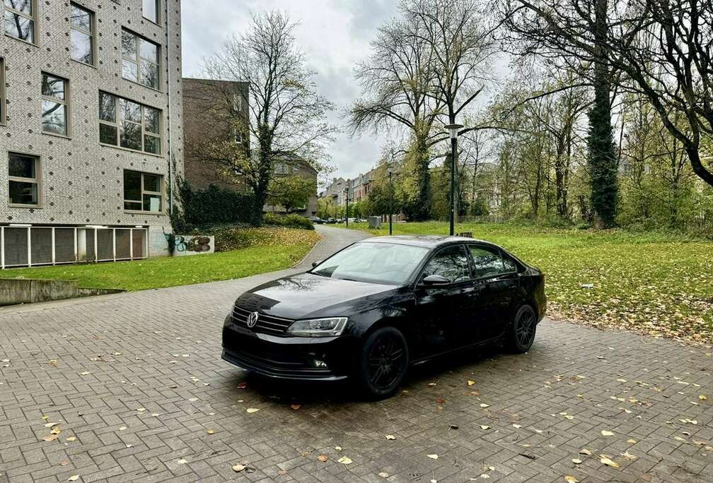 Volkswagen Jetta 2.0 CR TDi Comfortline