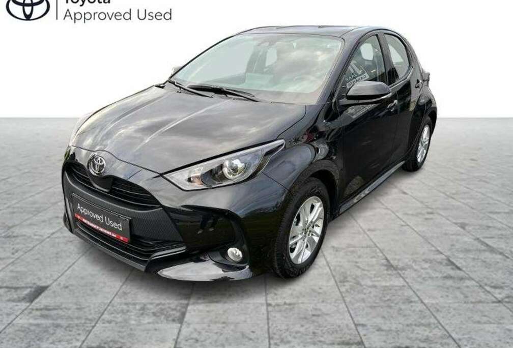 Toyota 1.5 HYB DYNAMIC