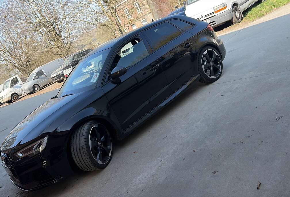 Audi Sedan 2.5 TFSI Quattro S tronic (EU6d-TEMP)