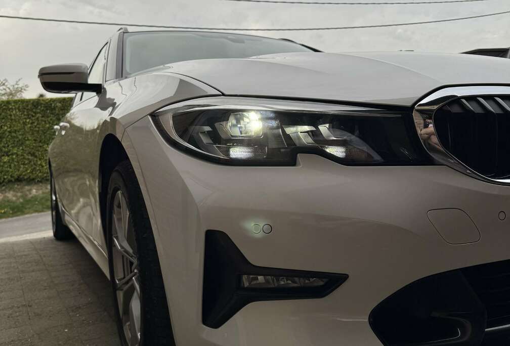 BMW 320i Touring Aut. Sport Line