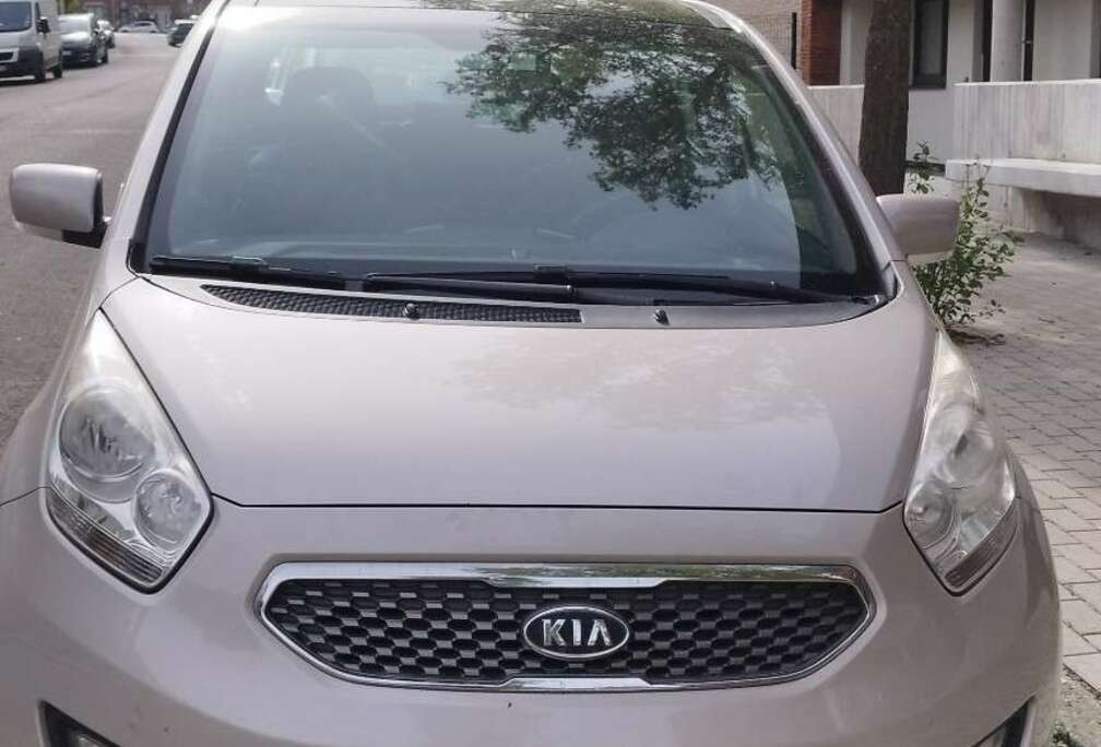 Kia 1.4 CRDi 90 ch Premium