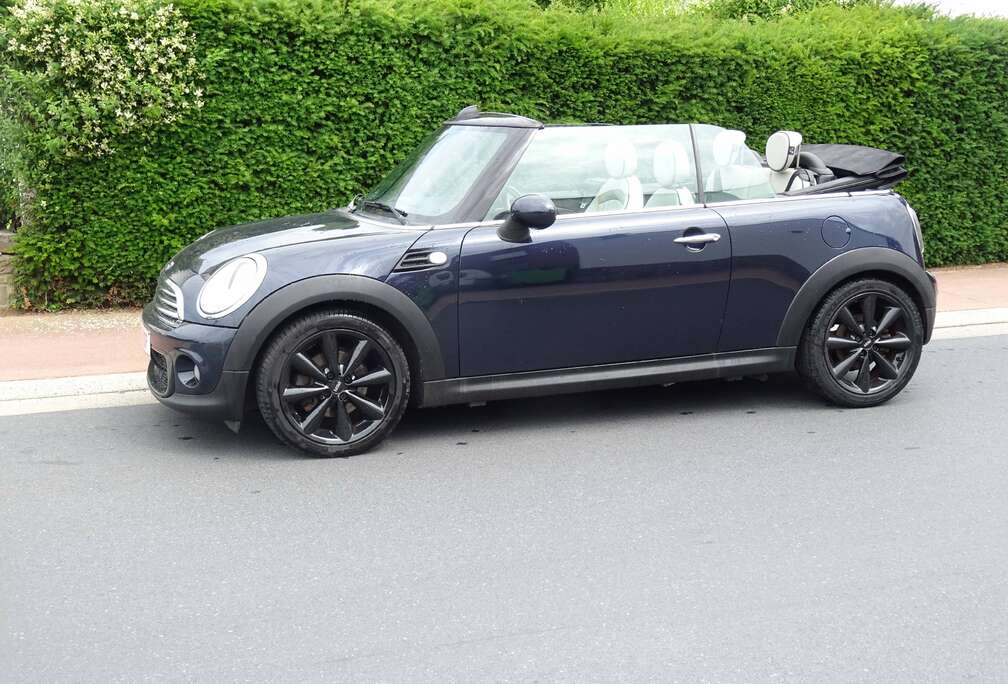 MINI Mini Cabriolet 1.6 D Cooper DPF