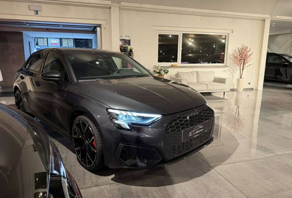 Audi A3 SPORTBACK 110PK S-TRONIC * BLACK PACK * 19\