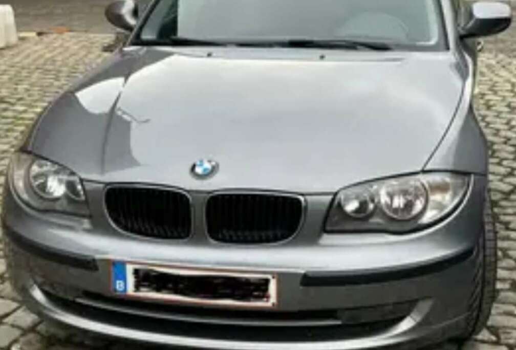 BMW 116i automatique 102000km