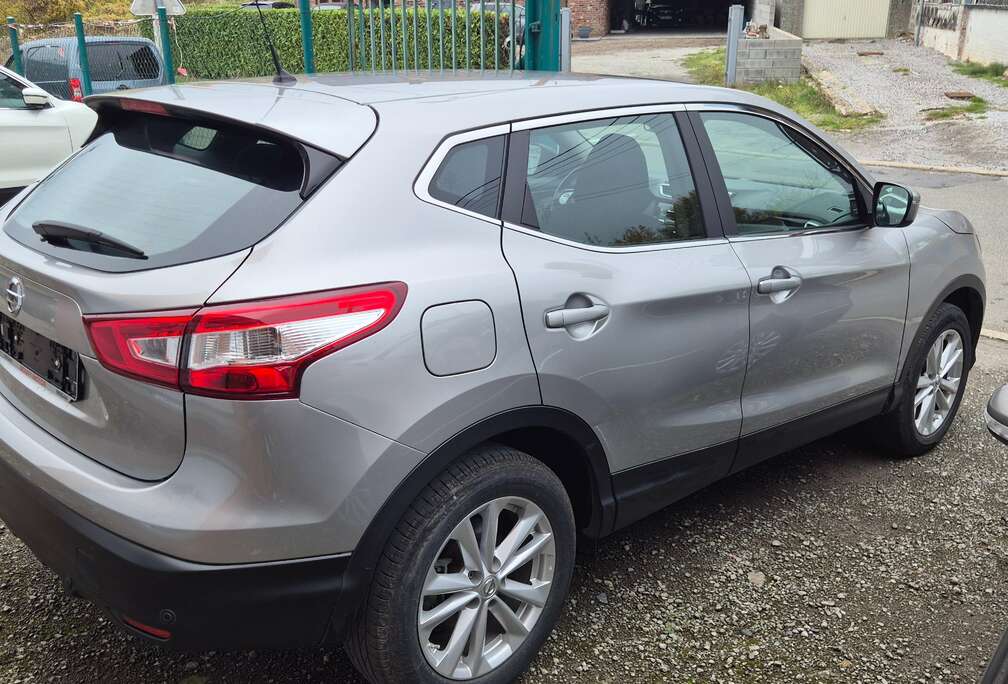 Nissan Qashqai 1.2 DIG-T 2WD Acenta