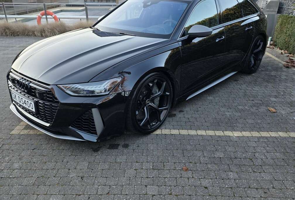 Audi Performance Dynamic Plus 305km/h
