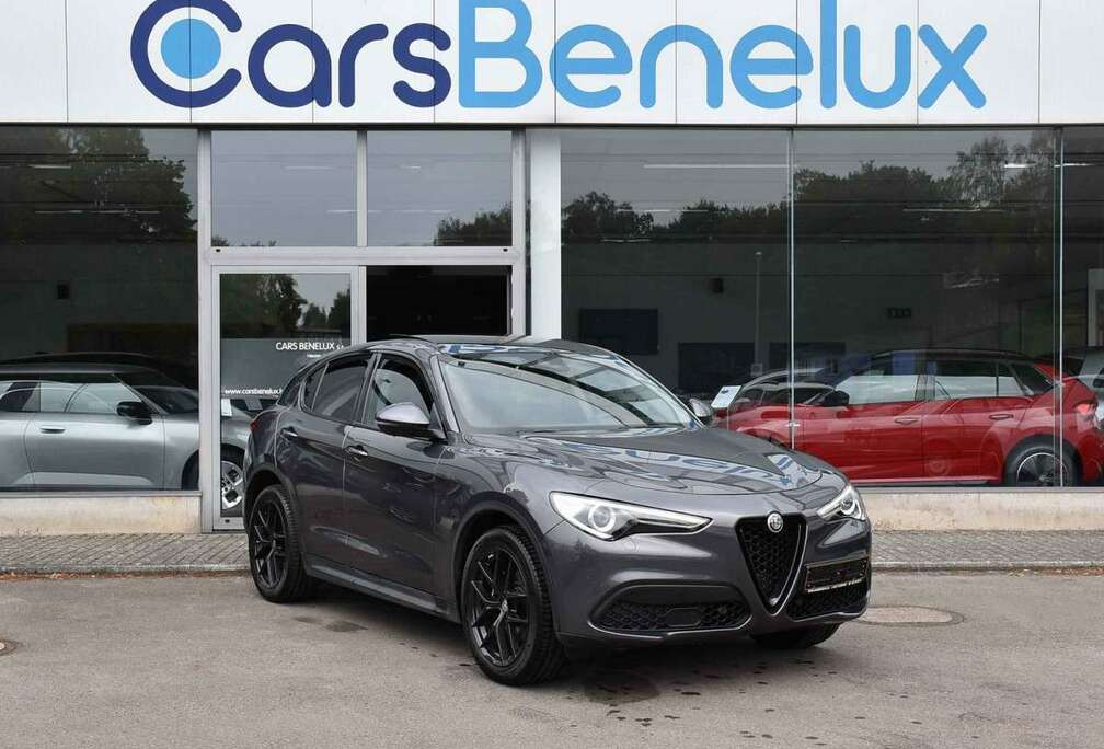 Alfa Romeo 2.0T Q4 Sprint TO CUIR MEMO ACC SIDE GPS CAM 1° M.
