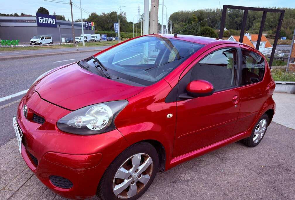 Toyota Aygo 1.0i VVT-i