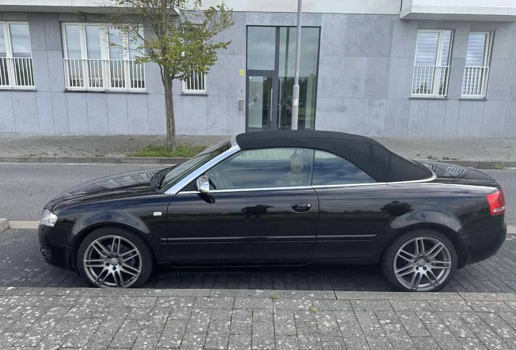Audi Cabriolet 2.0 TDi S-line