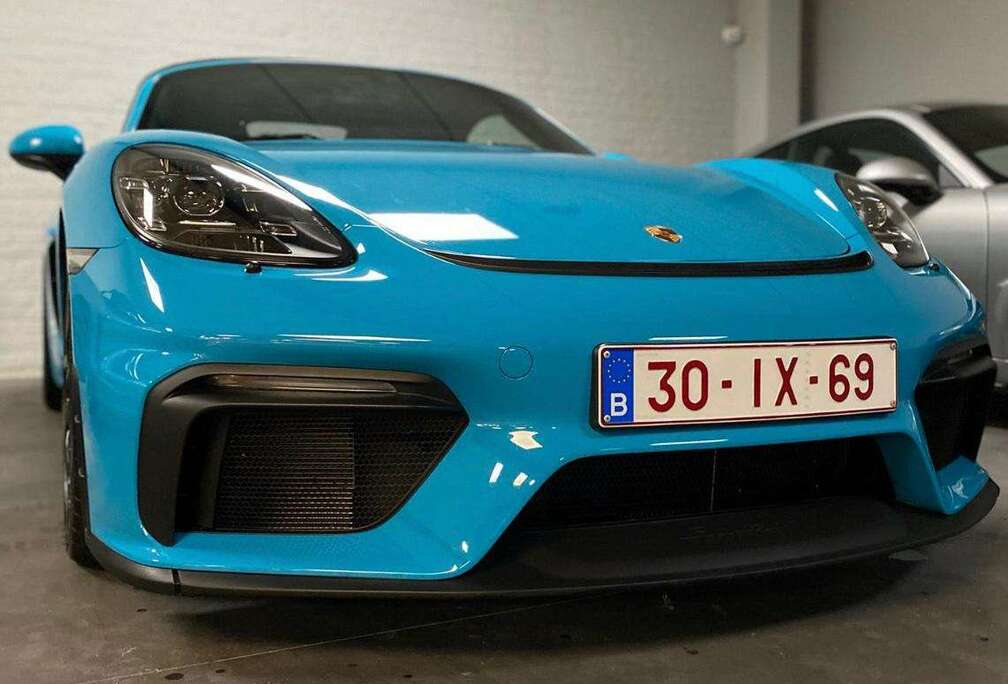 Porsche 4.0 Turbo