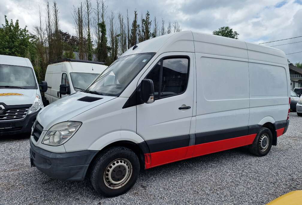 Mercedes-Benz H2-L2-ETAT PROCHE DU NEUF-RL IMPEC-LIRE SVP?