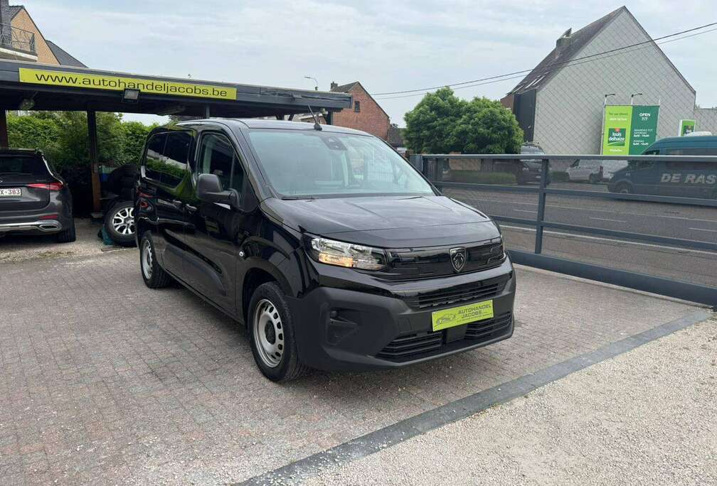 Peugeot 1.5HDI * DUB CAB * 5ZIT * LICHTE VRACHT * BTW WAGEN