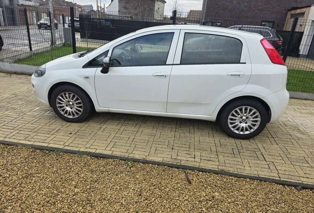 Fiat 1.2i Young II