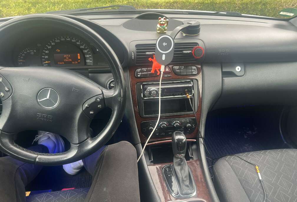 Mercedes-Benz Kompressor Elegance