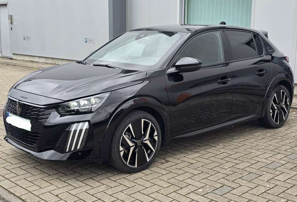 Peugeot 1.2 GT line Hybride e-DCS6 automaat vele opties