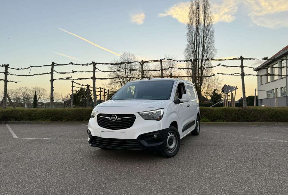 Opel 1.5 3 Zitplaatsen