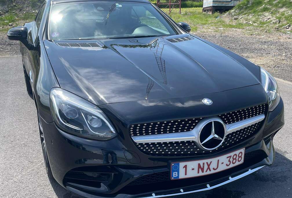 Mercedes-Benz SLC 180
