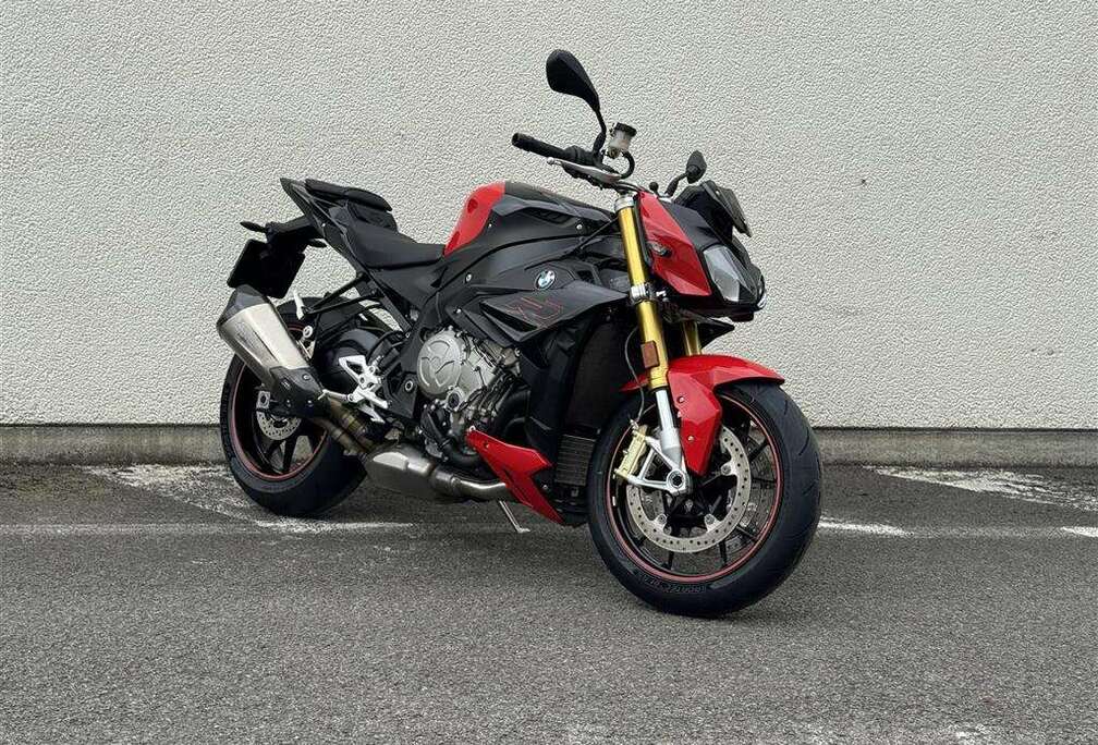 BMW 0